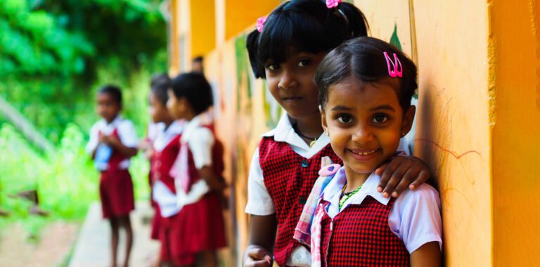 Sri-Lankan-people