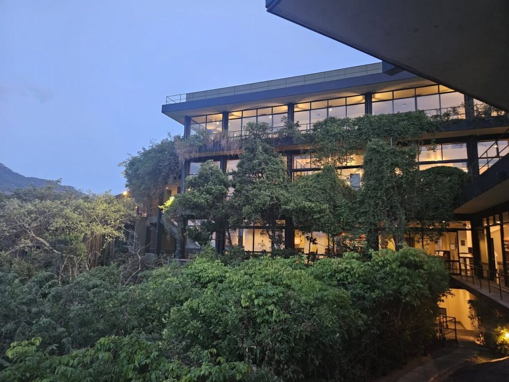 Heritance Kandalama   Dambulla